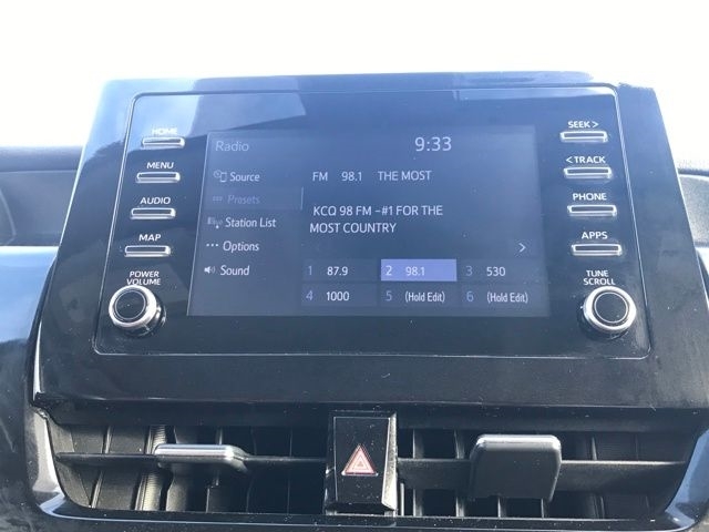 Toyota Camry SE 2023