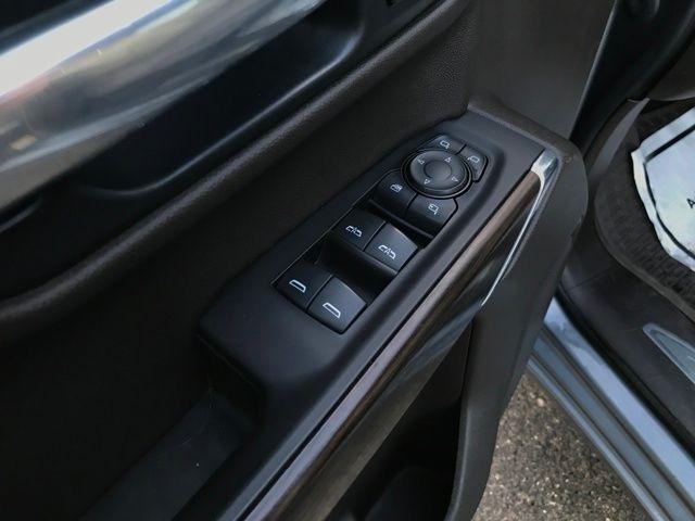 GMC Sierra 1500 SLT Crew Cab Long Box 4WD 2021