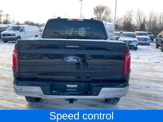 Ford F-150 XLT SuperCrew 4WD 2024