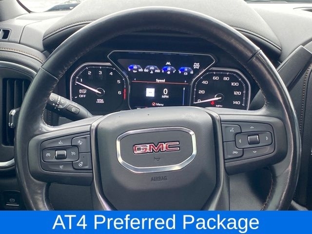 GMC Sierra 1500 AT4 Crew Cab Long Box 4WD 2020