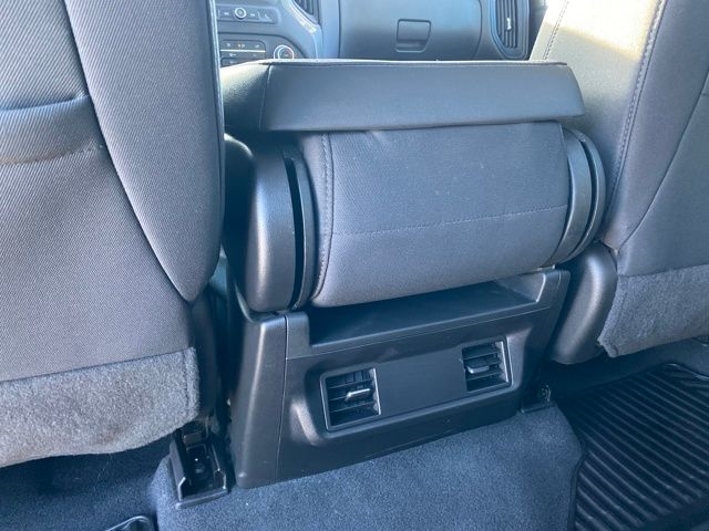 Chevrolet Silverado 1500 Custom Crew Cab 2WD 2022