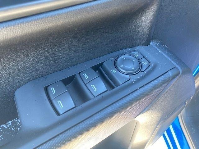 Chevrolet Silverado 1500 Custom Crew Cab 2WD 2022