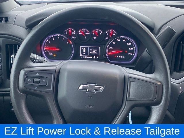 Chevrolet Silverado 1500 Custom Trail Boss Double Cab 4WD 2020