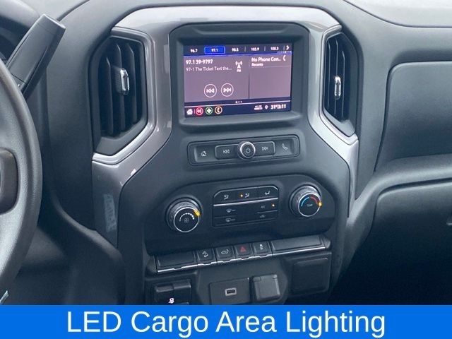 Chevrolet Silverado 1500 Custom Trail Boss Double Cab 4WD 2020