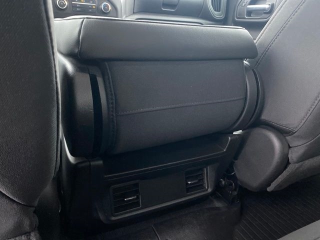 Chevrolet Silverado 1500 Custom Trail Boss Double Cab 4WD 2020