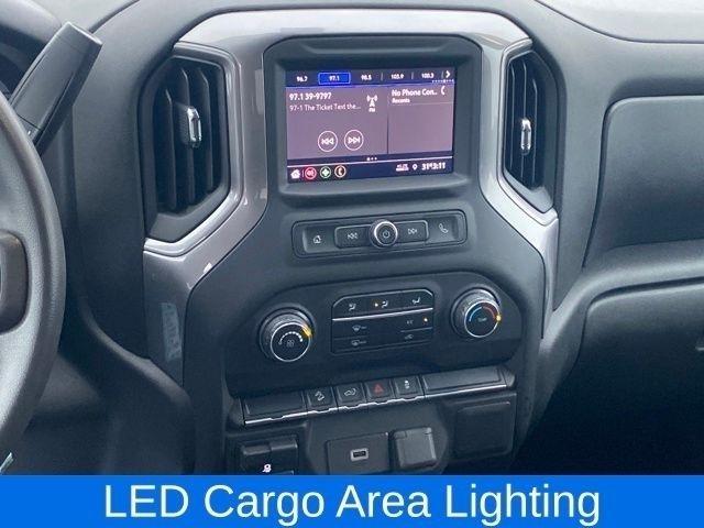 Chevrolet Silverado 1500 Custom Trail Boss Double Cab 4WD 2020