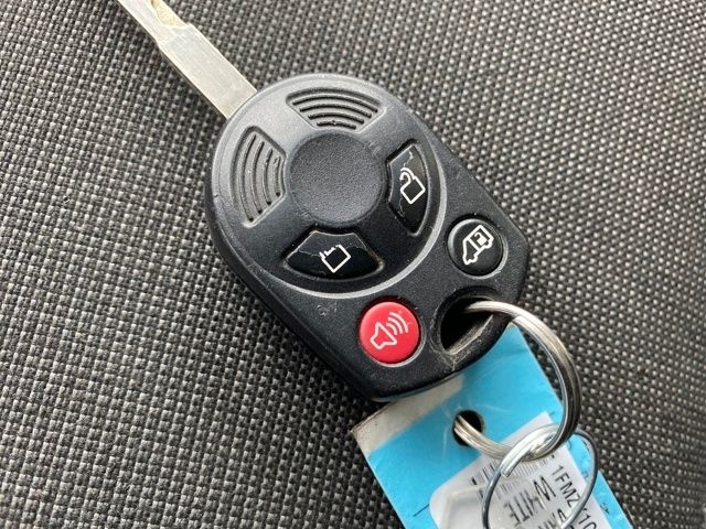 Ford Transit 150 Wagon Med. Roof XL w/Sliding Pass. 130-in. WB 2019