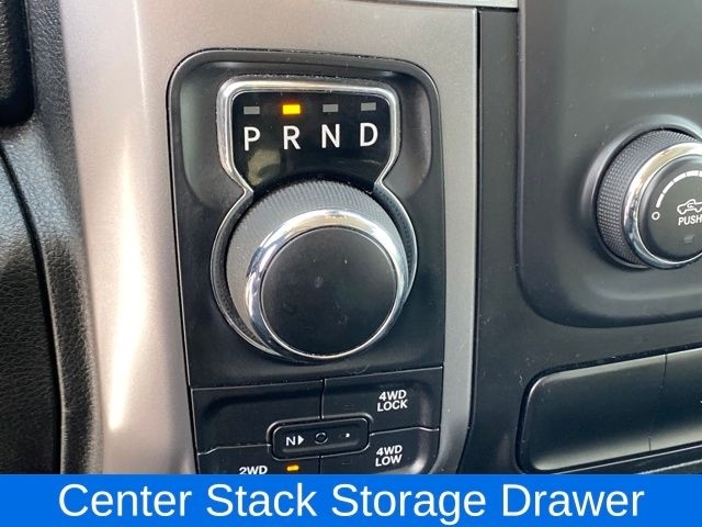 RAM 1500 Classic Tradesman Crew Cab SWB 4WD 2023