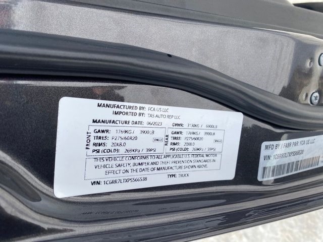 RAM 1500 Classic Tradesman Crew Cab SWB 4WD 2023