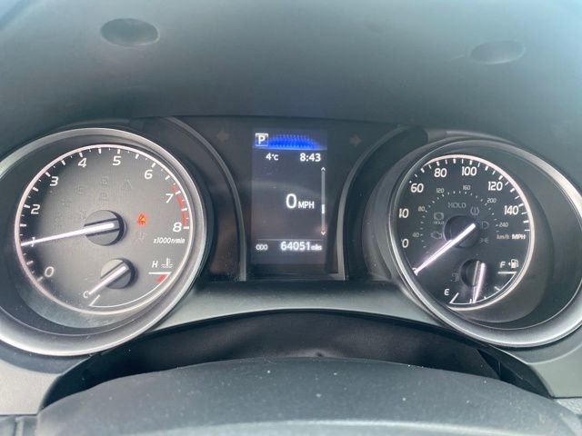 Toyota Camry SE 2023