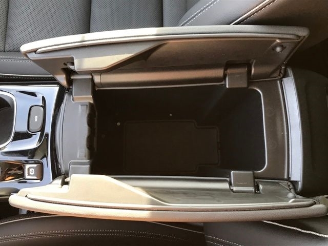 Buick Envision Essense AWD 2023