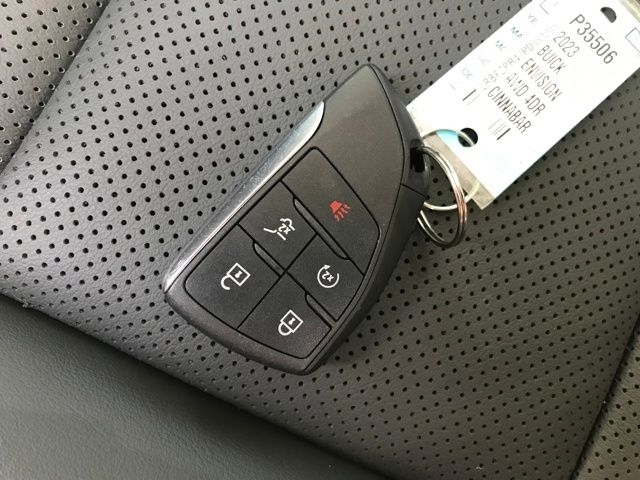 Buick Envision Essense AWD 2023