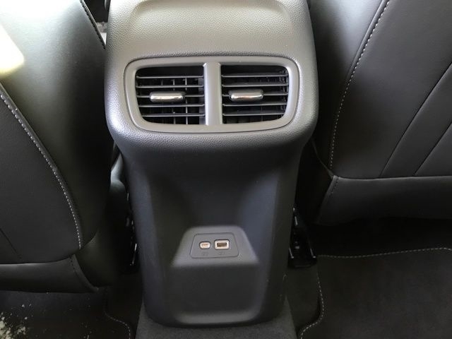 Buick Envision Essense AWD 2023