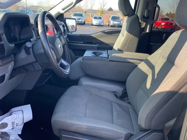 Ford F-150 XLT SuperCrew 4WD 2024