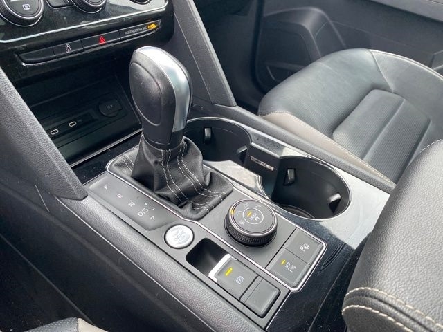 Volkswagen Atlas Cross Sport V6 SEL Premium R-Line 4MOTION 2023