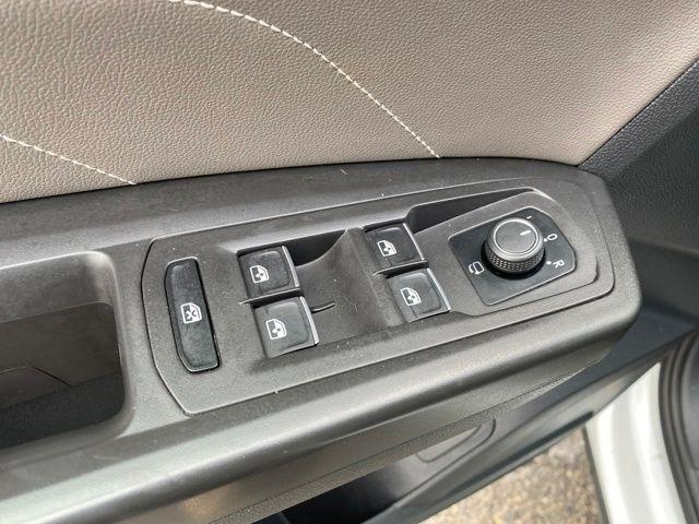 Volkswagen Atlas Cross Sport V6 SEL Premium R-Line 4MOTION 2023