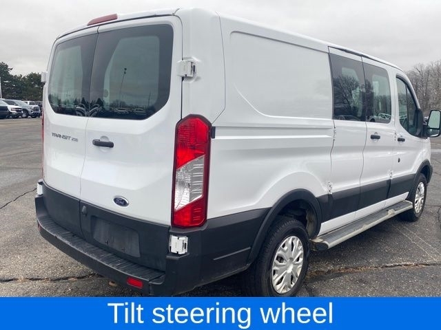 Ford Transit 250 Van Low Roof 60/40 Pass.130-in. WB 2019
