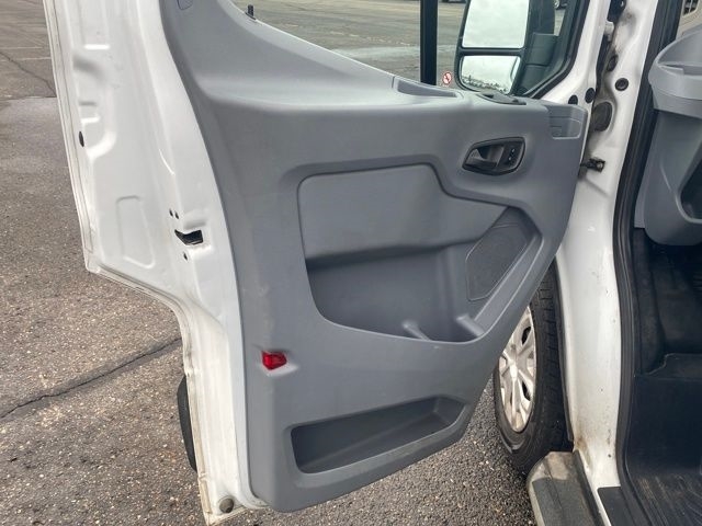 Ford Transit 250 Van Low Roof 60/40 Pass.130-in. WB 2019