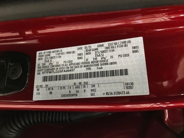 Ford F-150 Platinum SuperCrew 4WD 2025