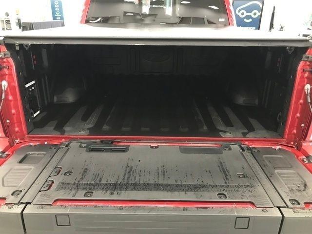 Ford F-150 Platinum SuperCrew 4WD 2025