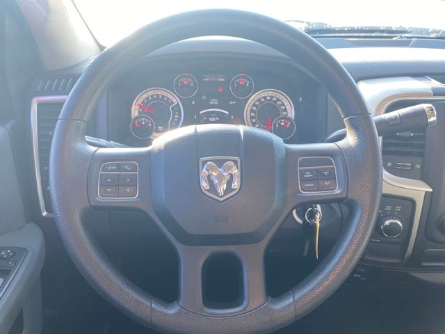 RAM 1500 SLT Quad Cab 4WD 2013