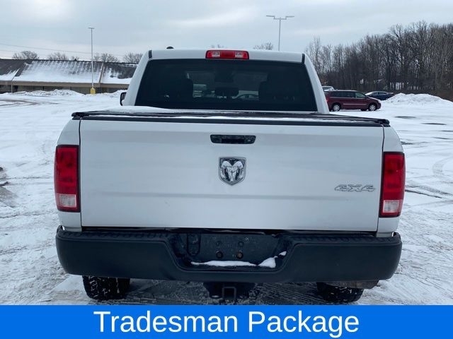 RAM 1500 Tradesman Crew Cab SWB 4WD 2018