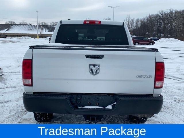 RAM 1500 Tradesman Crew Cab SWB 4WD 2018