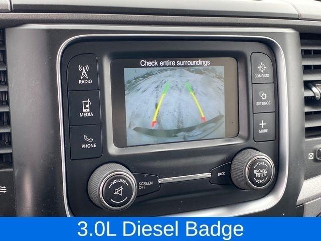 RAM 1500 Tradesman Crew Cab SWB 4WD 2018