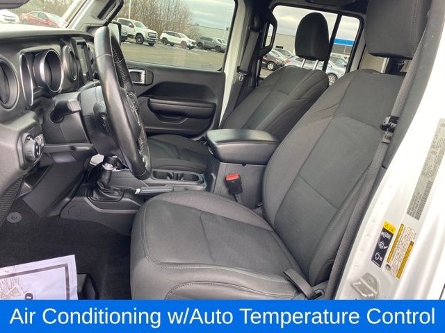 Jeep Gladiator Sport 2021