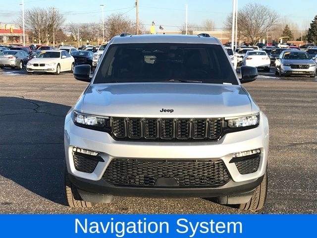 Jeep Grand Cherokee Limited 4WD 2024