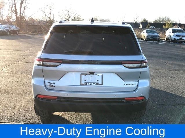 Jeep Grand Cherokee Limited 4WD 2024