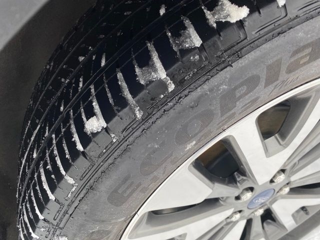 Ford Escape Hybrid Titanium AWD 2020