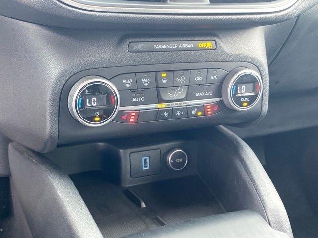 Ford Escape Hybrid Titanium AWD 2020