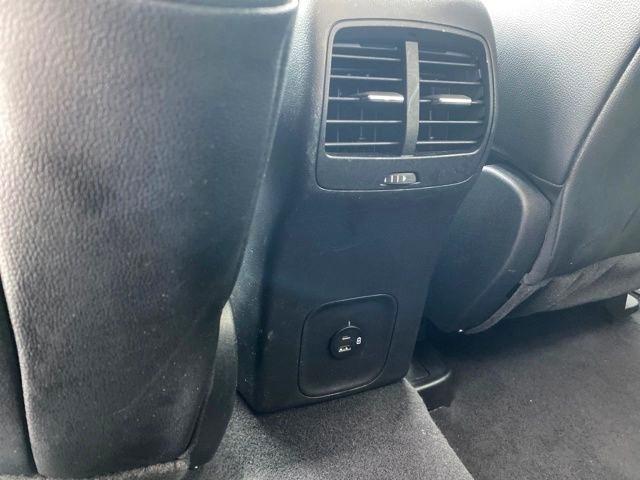 Ford Escape Hybrid Titanium AWD 2020