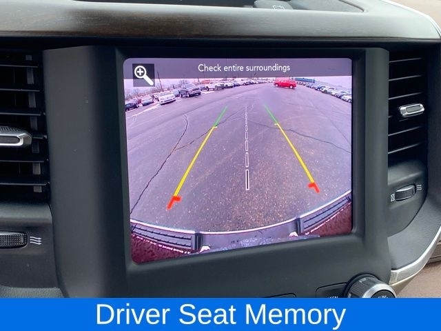 RAM 1500 Laramie Quad Cab 4WD 2021