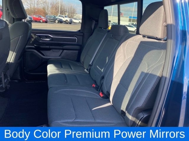 RAM 1500 Big Horn Crew Cab SWB 4WD 2021