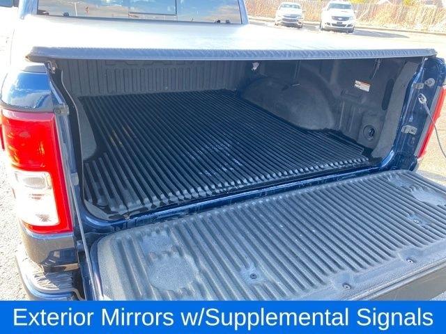 RAM 1500 Big Horn Crew Cab SWB 4WD 2021