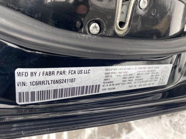 RAM 1500 Classic Tradesman Crew Cab SWB 4WD 2022