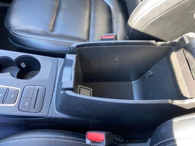 Ford Escape Hybrid SEL AWD 2022