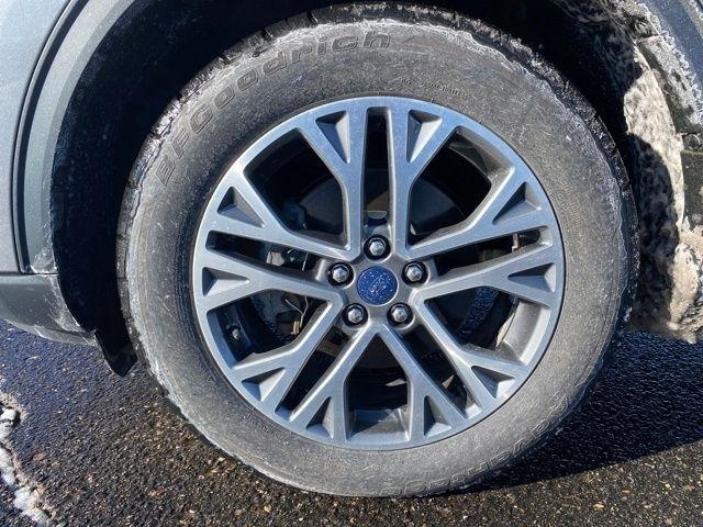 Ford Escape Hybrid SEL AWD 2022