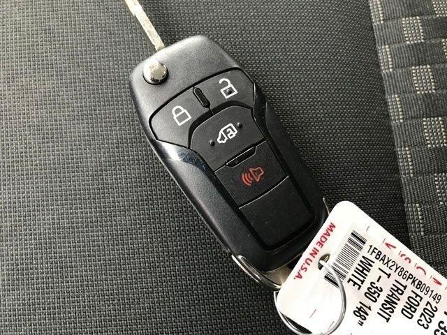 Ford Transit 350 Wagon Low Roof XLT w/Sliding Pass. 148-in. WB 2023