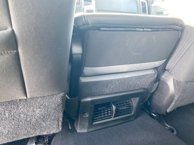 RAM 1500 Classic Tradesman Crew Cab SWB 4WD 2023