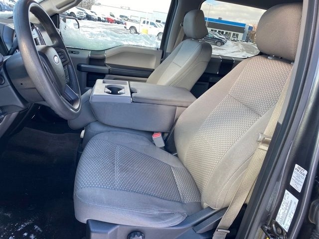 Ford F-150 XLT SuperCrew 5.5-ft. Bed 2WD 2016