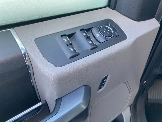 Ford F-150 XLT SuperCrew 5.5-ft. Bed 2WD 2016