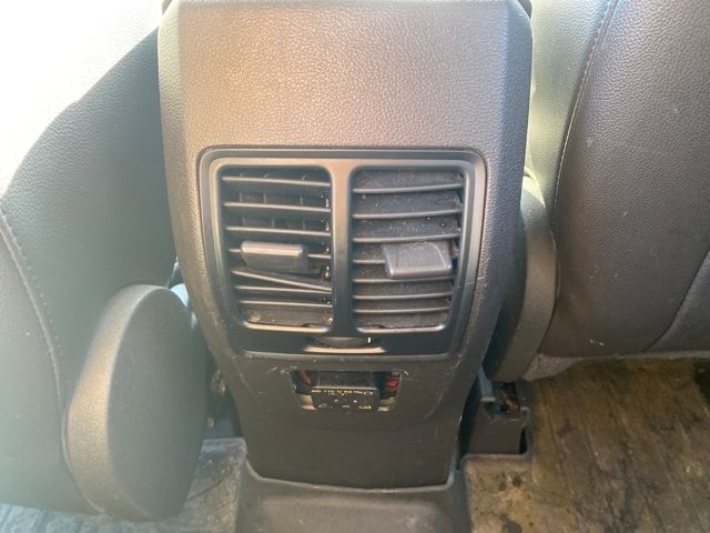 Ford Escape Titanium 4WD 2013