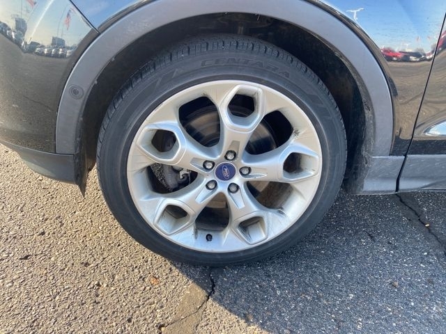 Ford Escape Titanium 4WD 2013