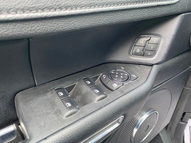 Ford Expedition XLT 4WD 2020