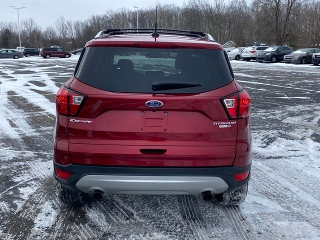 Ford Escape Titanium 4WD 2019