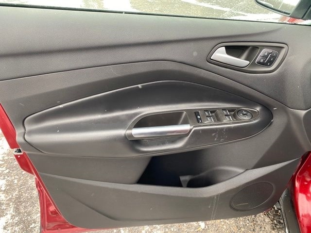 Ford Escape Titanium 4WD 2019