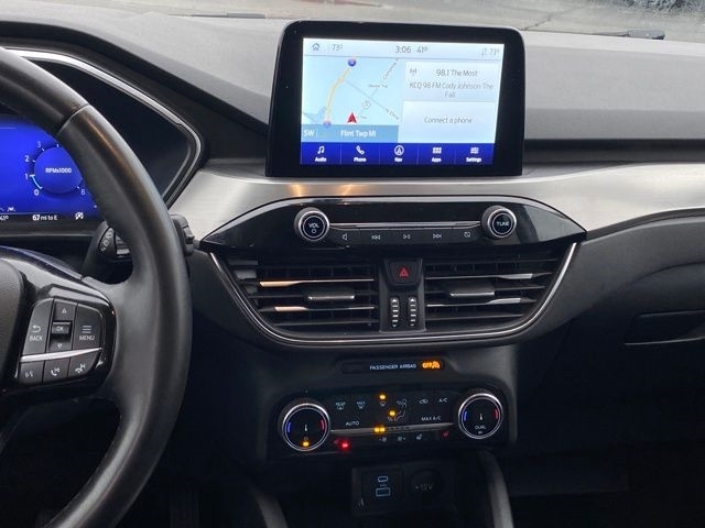 Ford Escape Titanium 4WD 2022